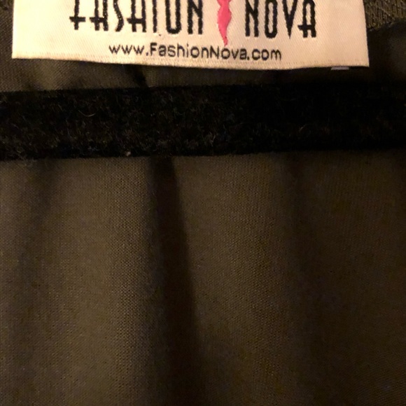 Olive green flowy tee - Picture 2 of 2